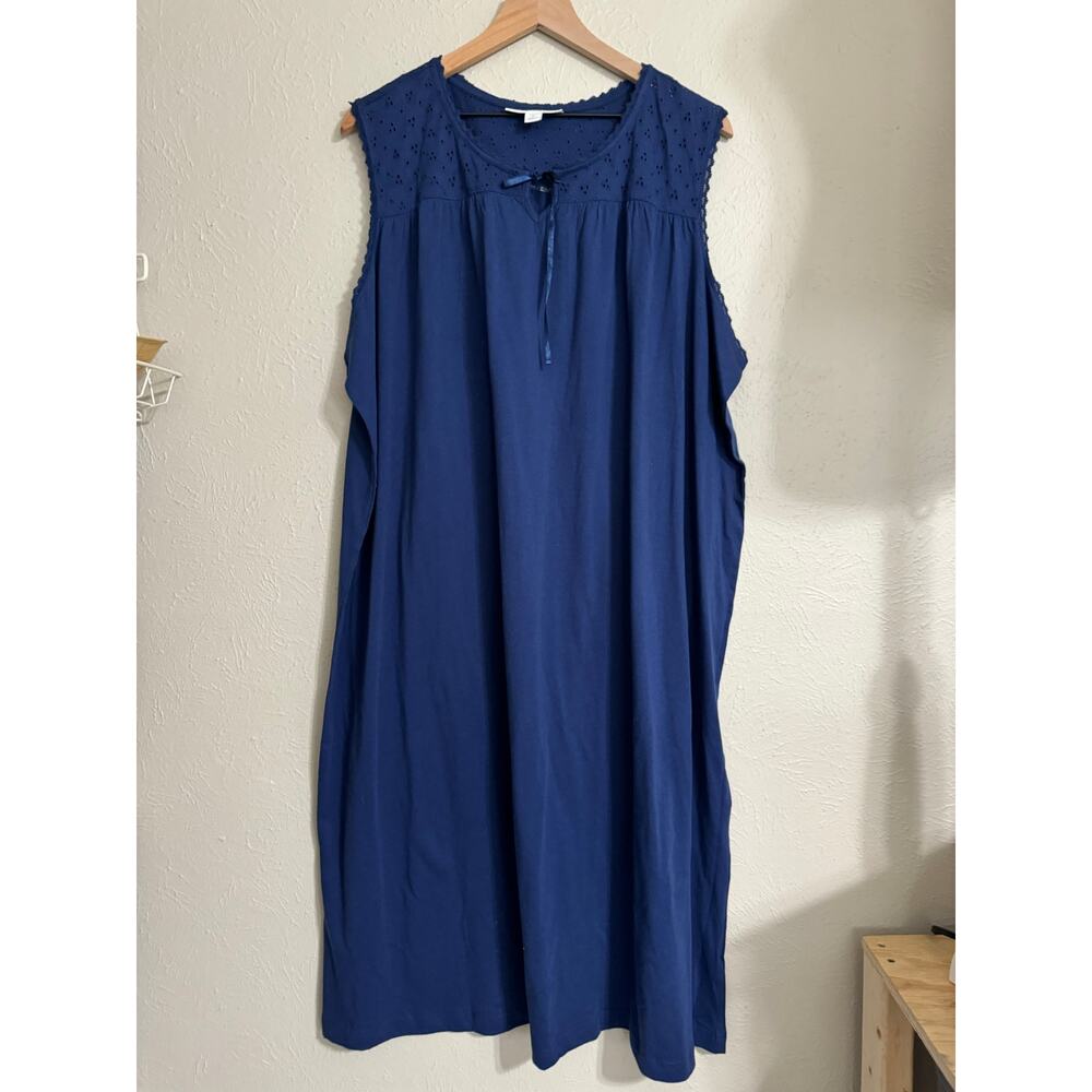 Dreams Co. Navy Blue Eyelet Lace Nightgown and Robe 1-2X - Picture 3 of 8